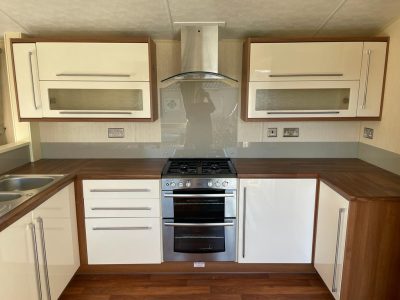 2011 BK BLUEBIRD SHERBOURNE (2)