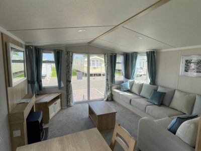 2022 Swift Burgundy (3)