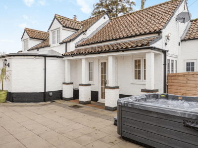 Rod & Line - Luxury Holiday Cottage near Skegness