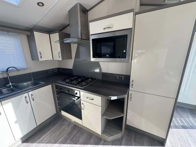 WhatsApp Image 2026-04-06 at 14.00.58 (7)